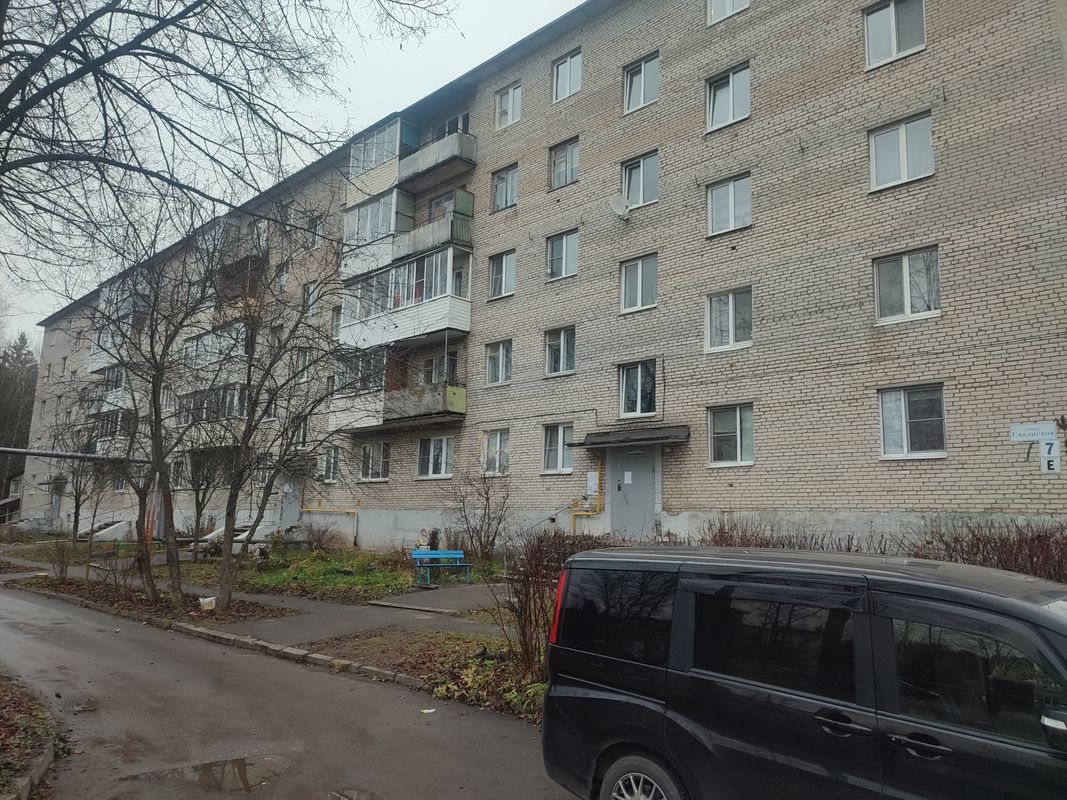 Москва и МО, Московская обл, Сергиев Посад, Сергиев Посад рп Скоропусковский, Связистов, дом 7; Квартира 58,40м² 4/5 эт.