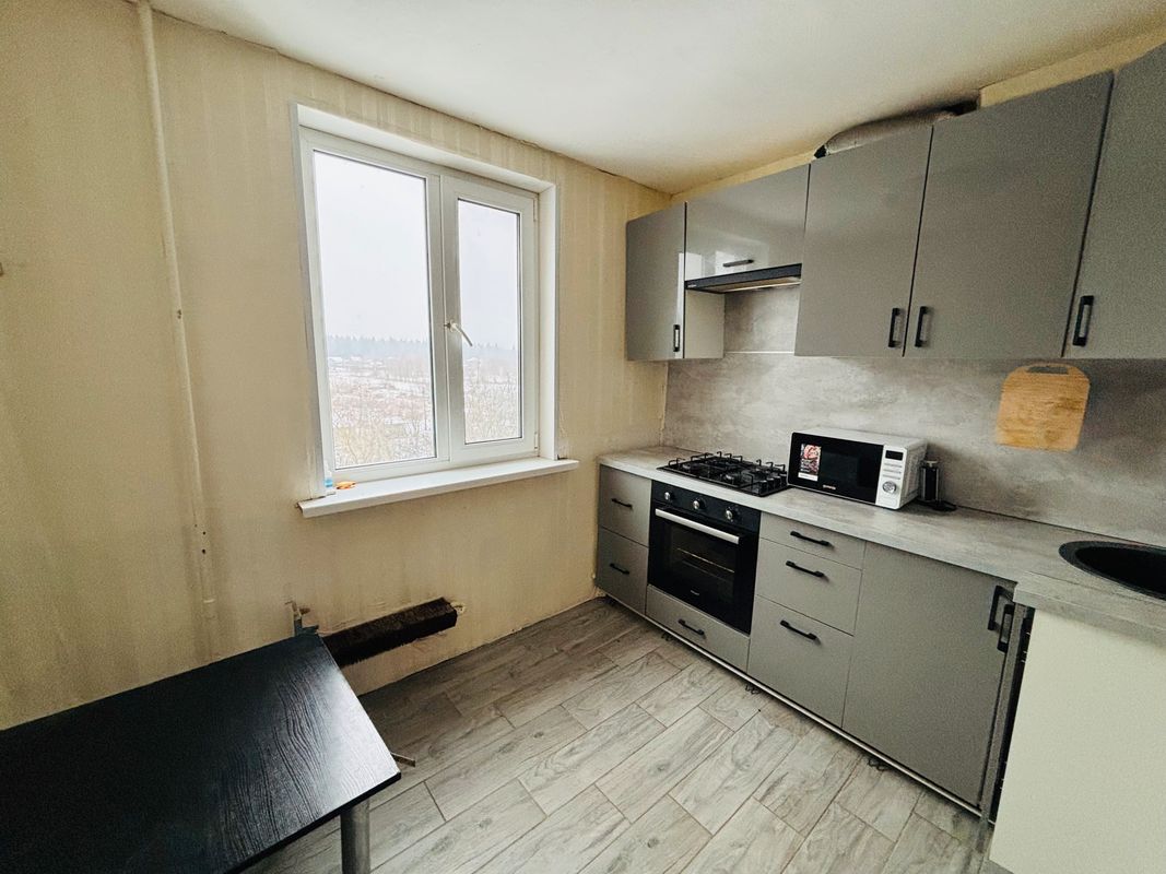 Москва и МО, Московская обл, Сергиев Посад, Сергиев Посад деревня Зубцово, дом 12; Квартира 40м² 4/5 эт.