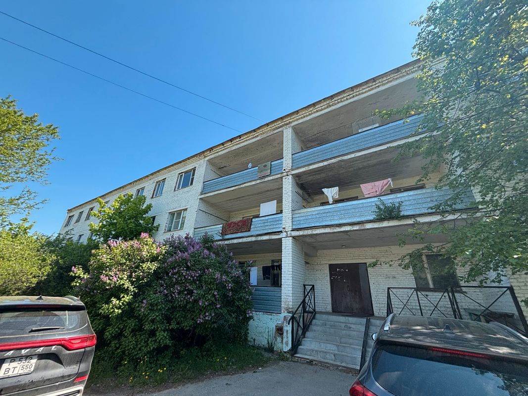 Москва и МО, Московская обл, Хотьково, Художественный, дом 4; Комната 91,70м² 3/3 эт.