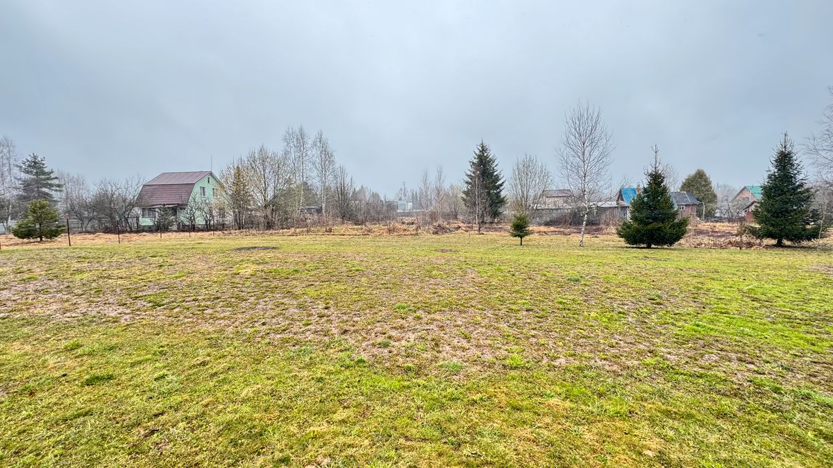 Москва и МО, Сергиево-Посадский городской округ, Сергиев Посад, Сергиев Посад село Хомяково; Участок на участке 15 сот.